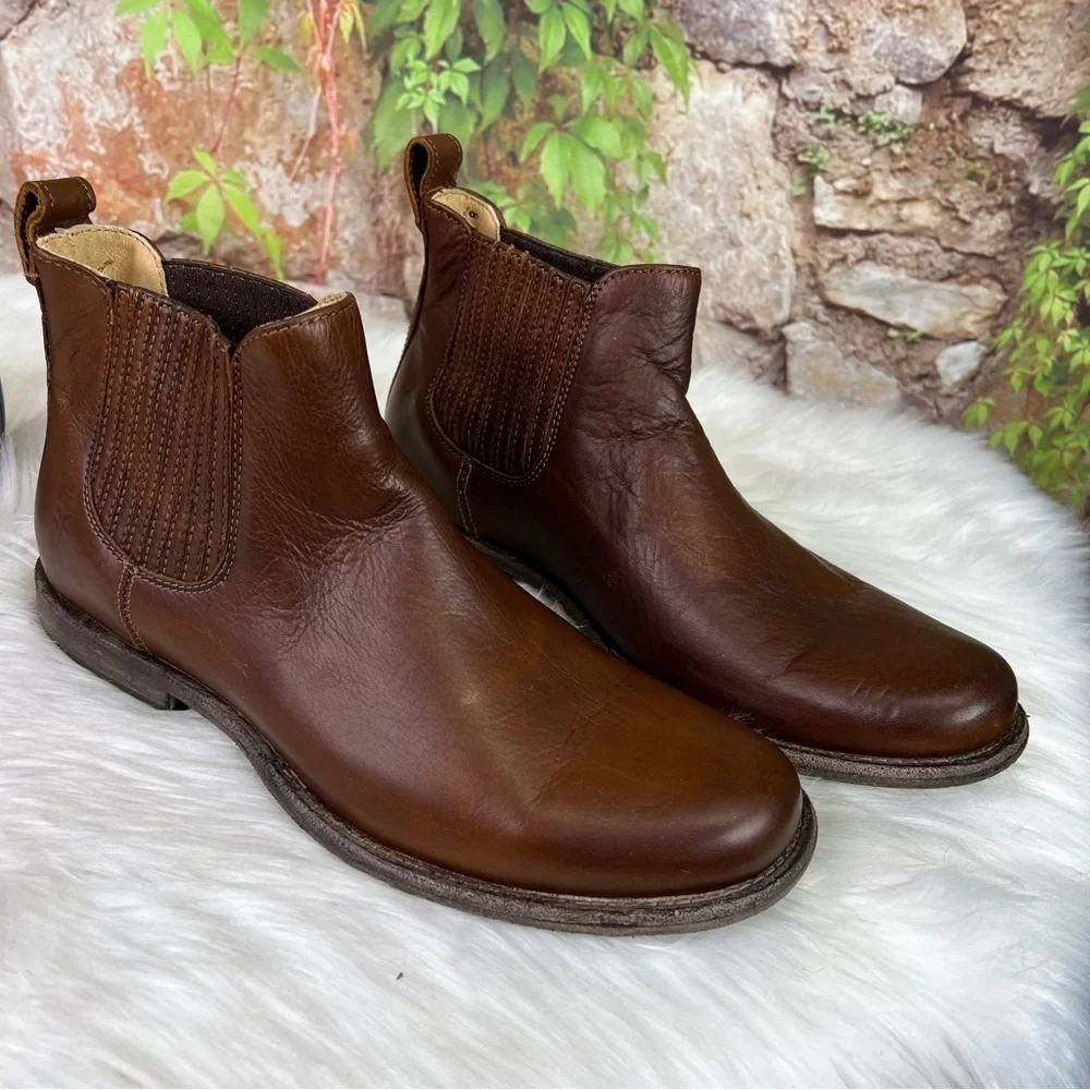 FRYE Classic Men's Brown Leather Phillips Heritage Chelsea Ankle Boots, 8D